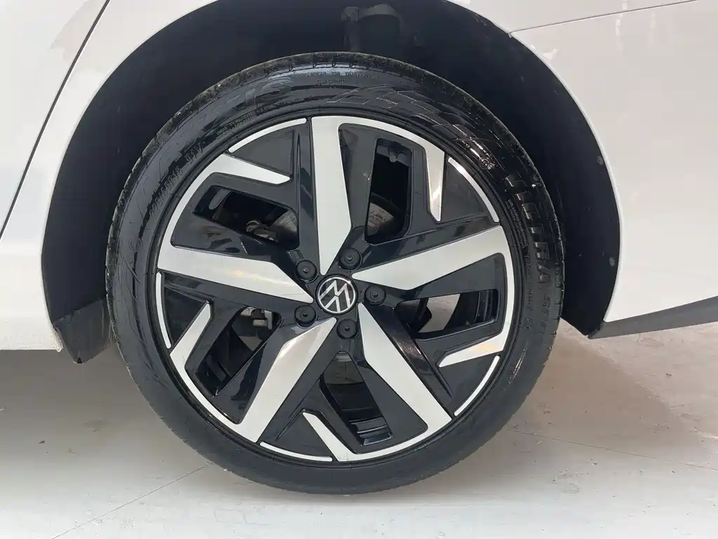 Volkswagen Lamando — миниатюра 24