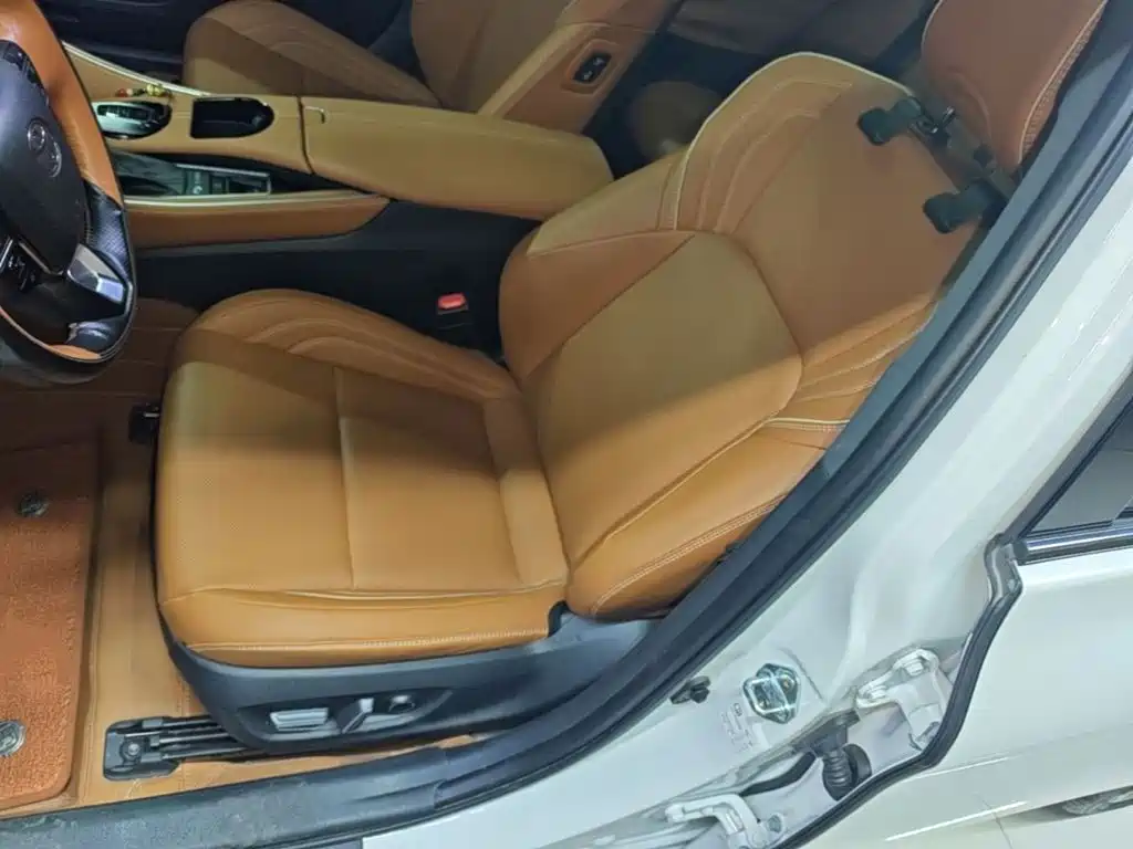 Toyota Avalon — миниатюра 15