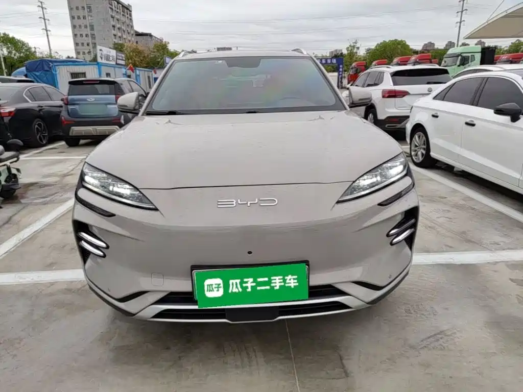 BYD PLUS New Energy — миниатюра 3