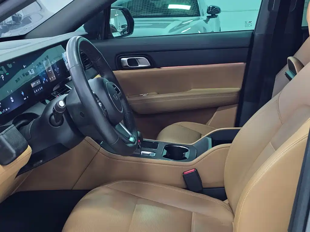 Li Auto Li ONE — миниатюра 9