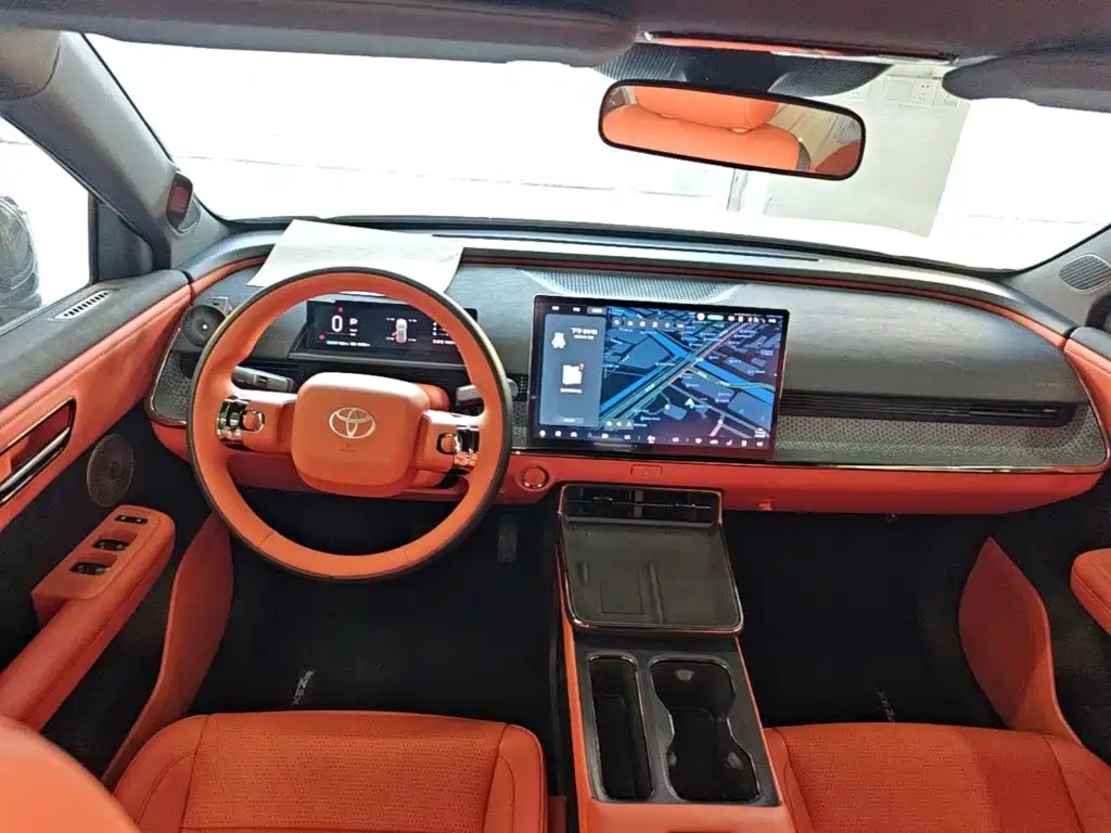 Toyota bZ3X — миниатюра 10