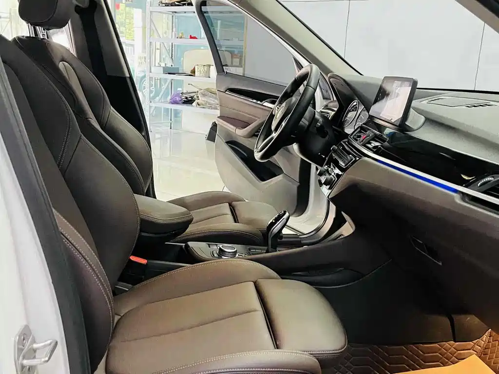BMW X1 2021 sDrive25Li Lead