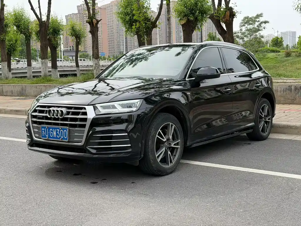 Audi Q5L 2019