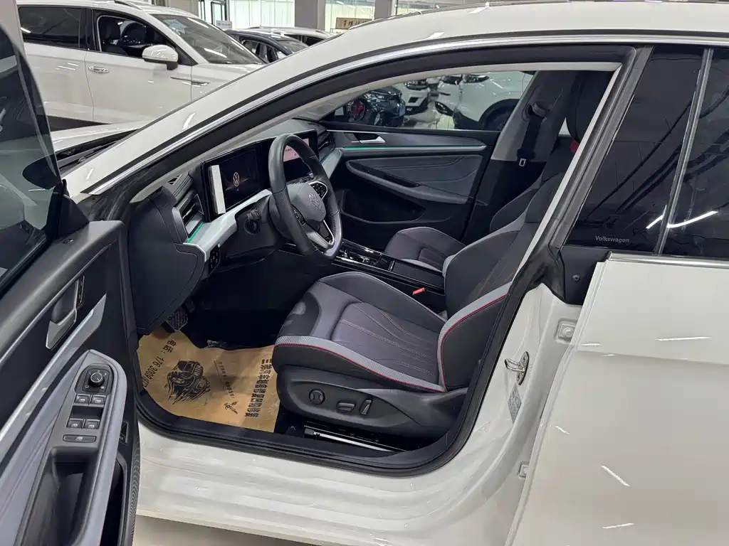 Volkswagen Lamando — миниатюра 4