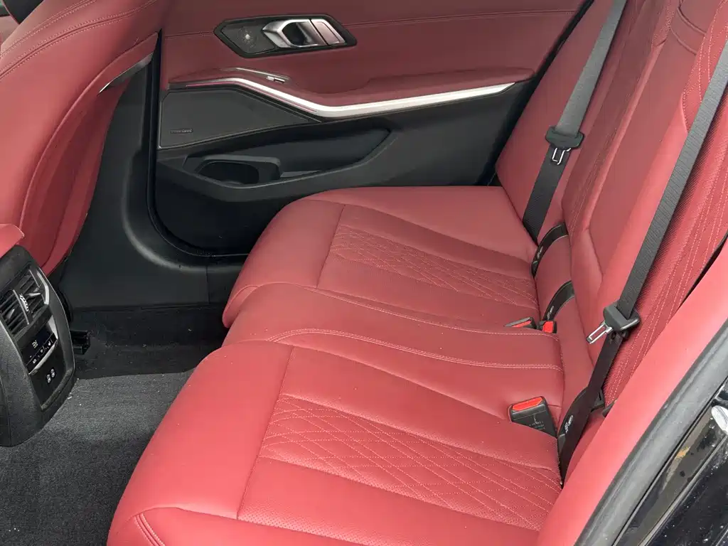 BMW 3 Series — миниатюра 6
