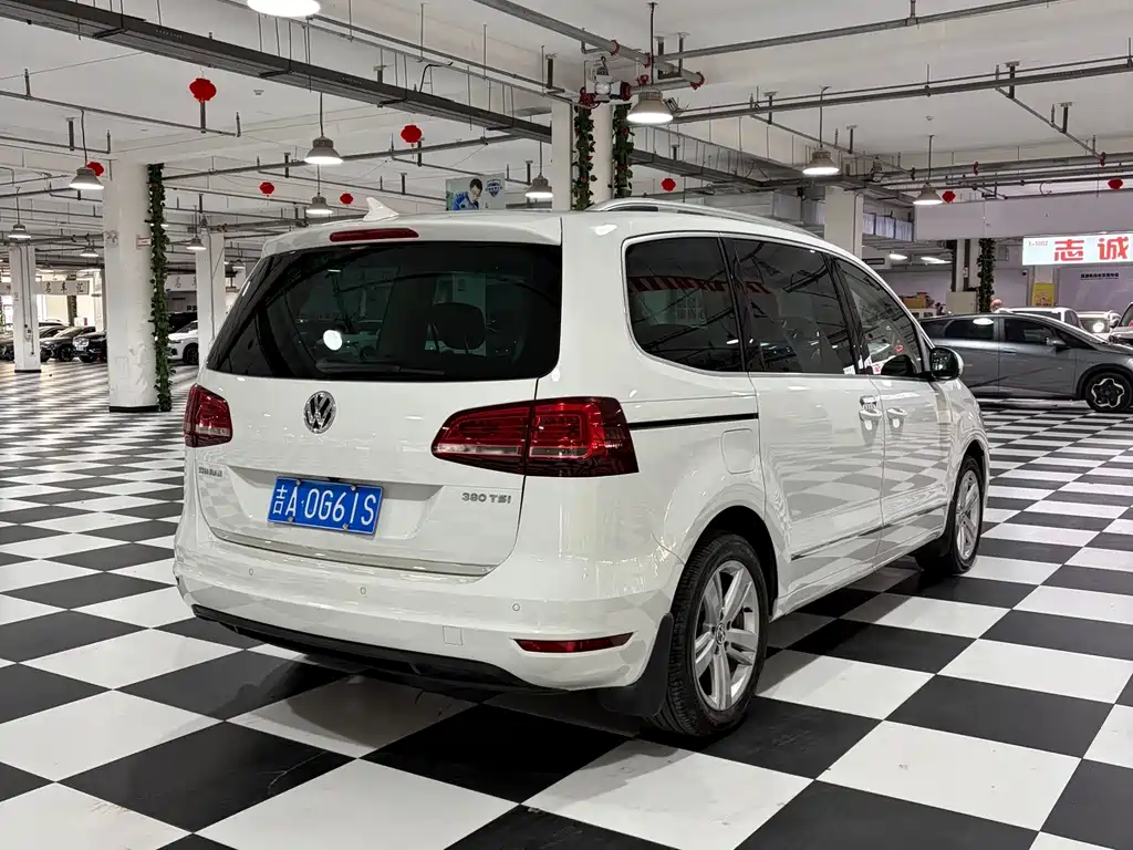 Volkswagen Sharan — миниатюра 4