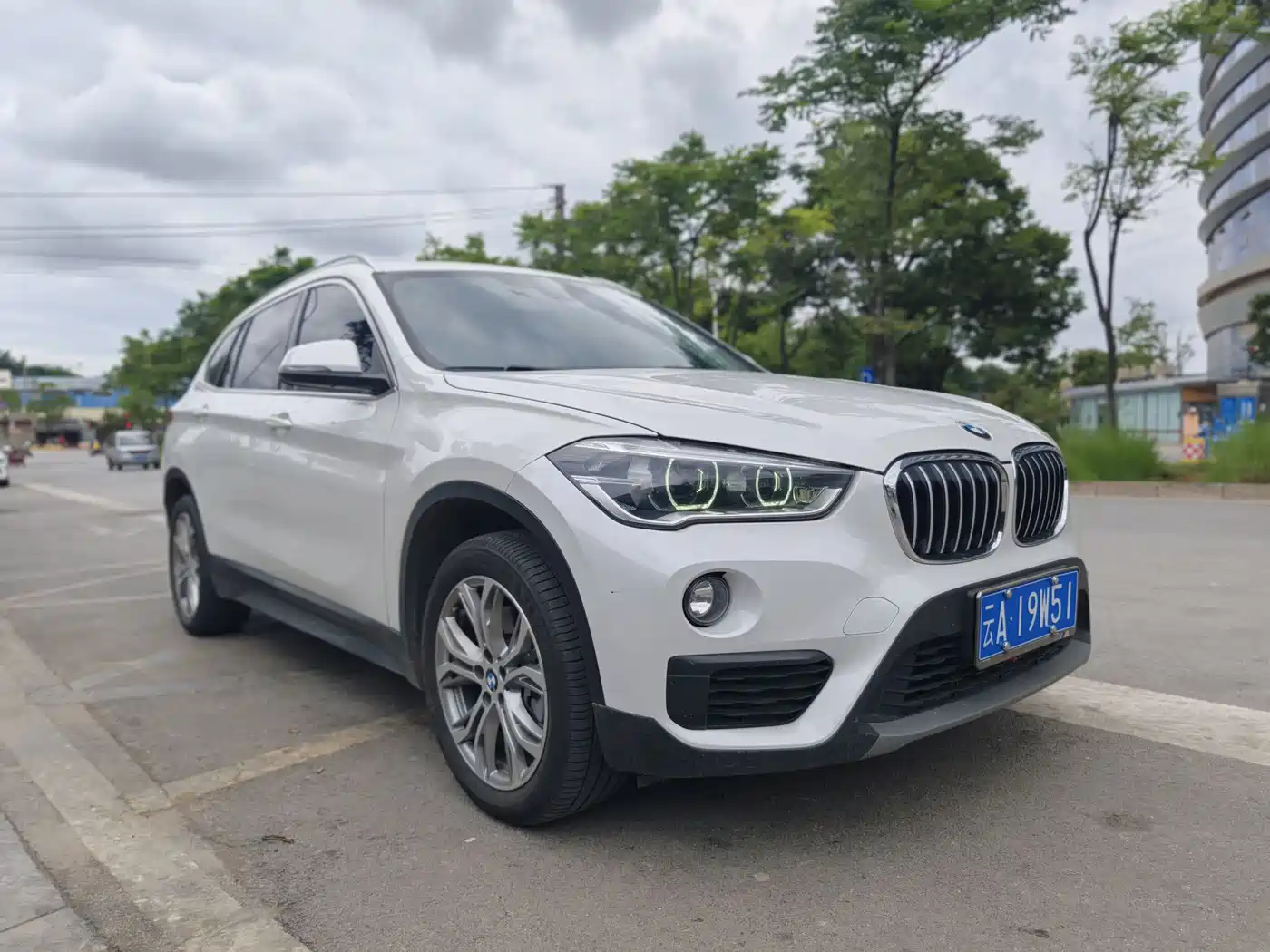 BMW X1
