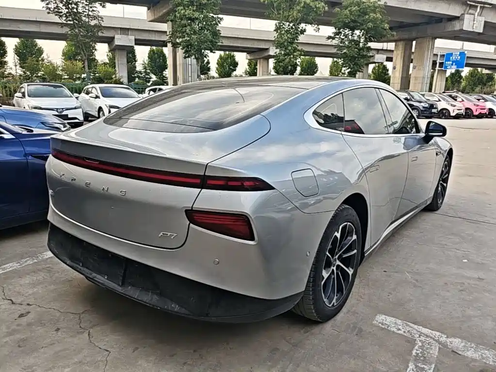 XPeng P7 — миниатюра 7
