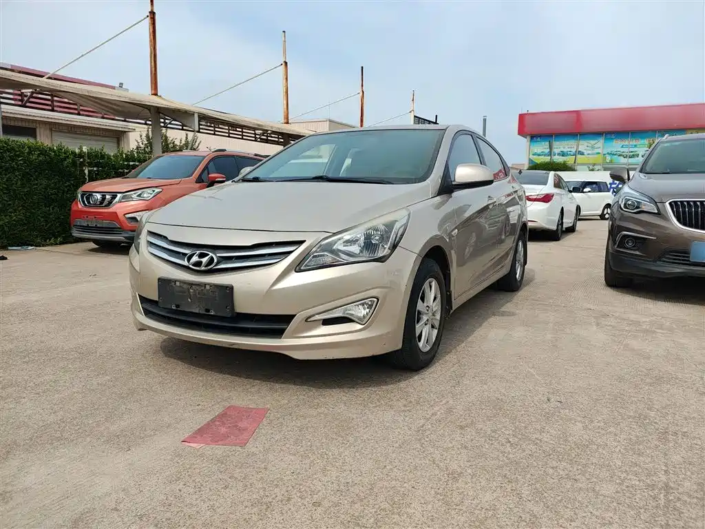 Hyundai Verna 2014