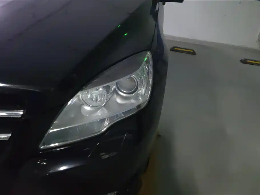 Mercedes-Benz R 2017 R 320 4MATIC