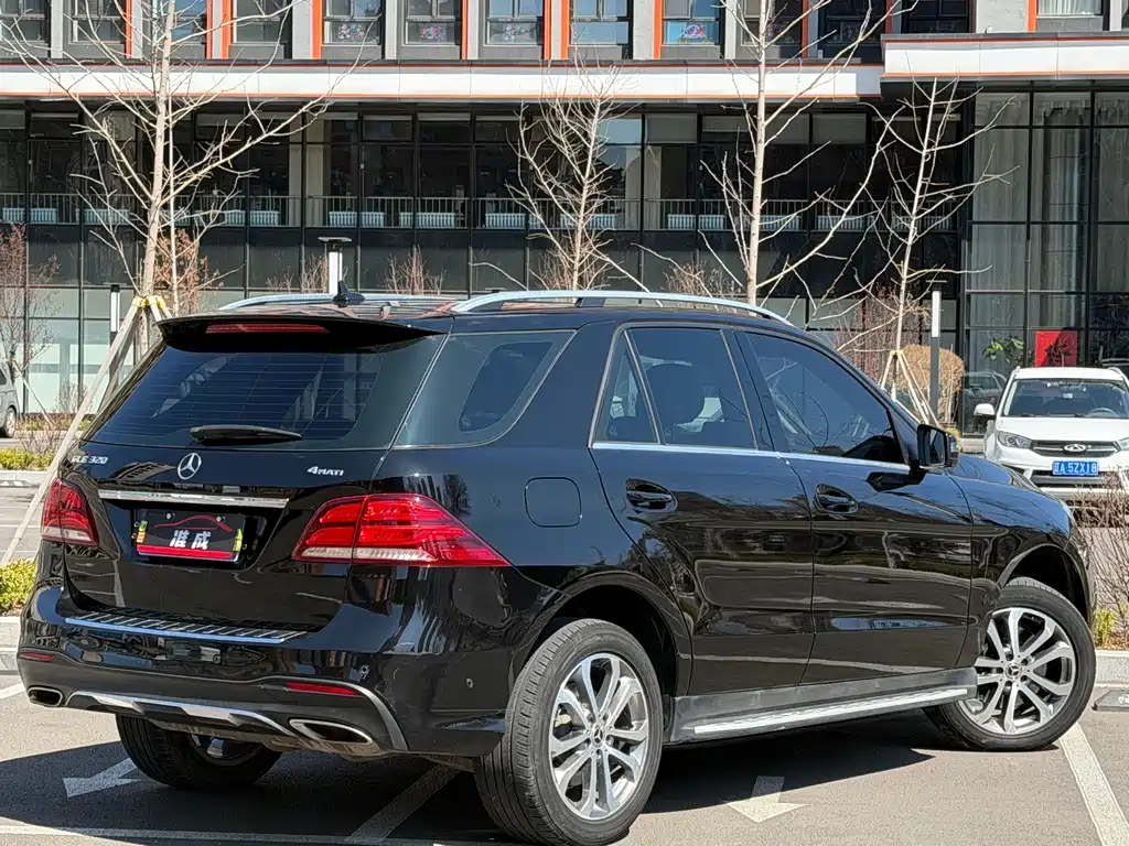 Mercedes-Benz GLE 2017 GLE 320 4MATIC Luxury