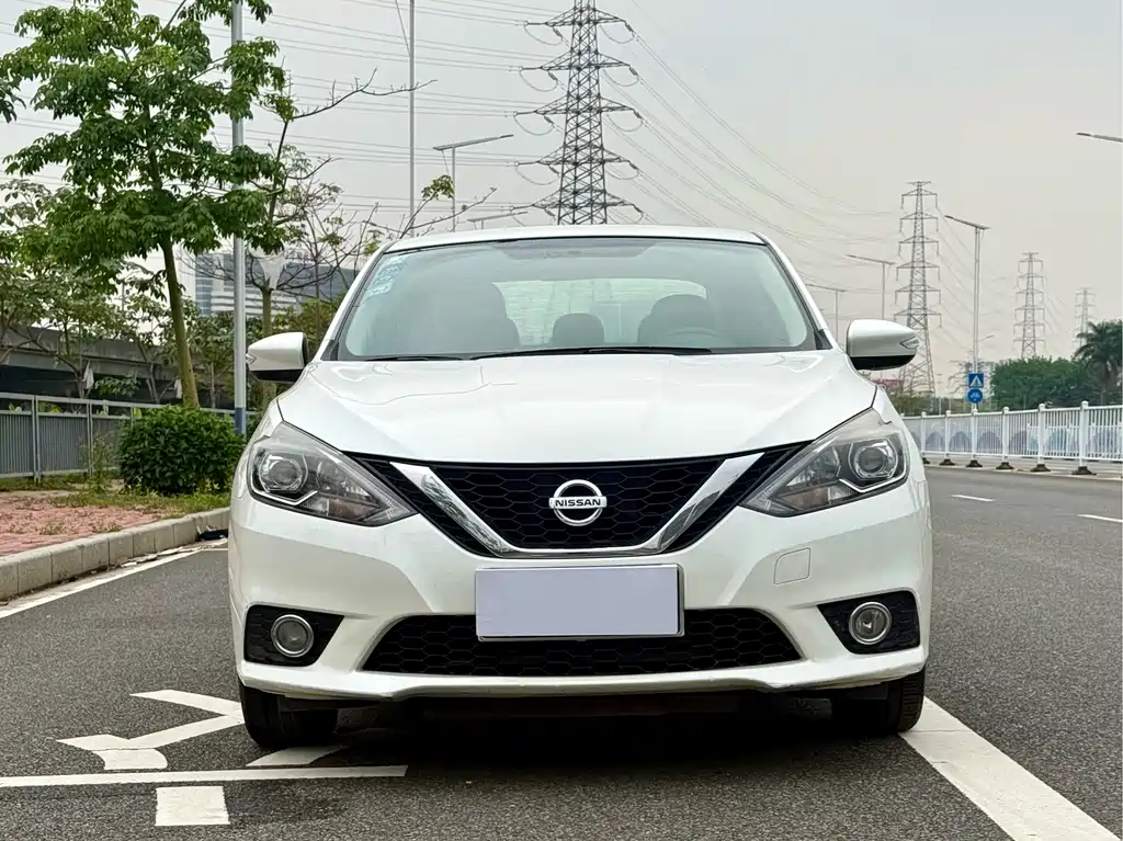 Nissan Sylphy 2018 1.6XV CVT Premium