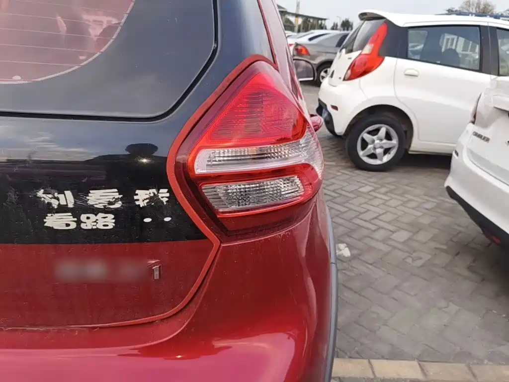 Geely Vision X1 — миниатюра 8