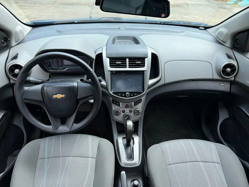 Chevrolet Aveo 2014 1.4SL AT Fashion