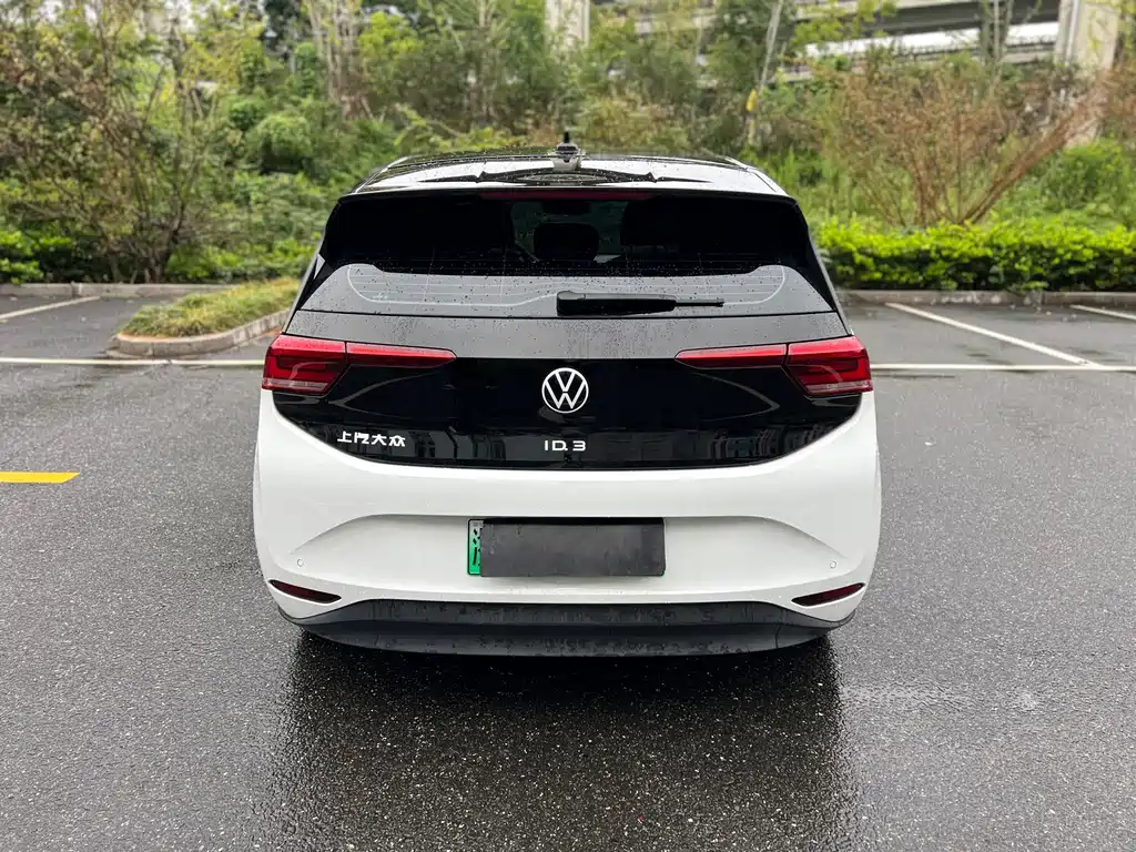 Volkswagen ID.3 — миниатюра 6