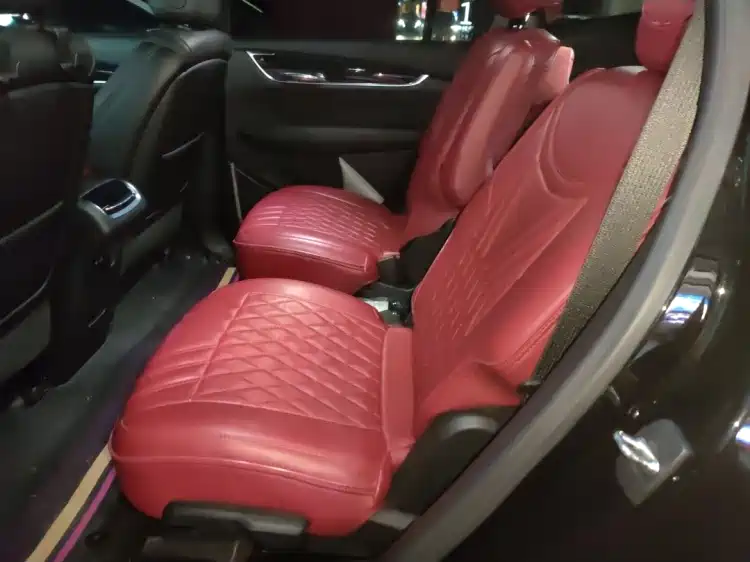 Cadillac XT6 — миниатюра 6