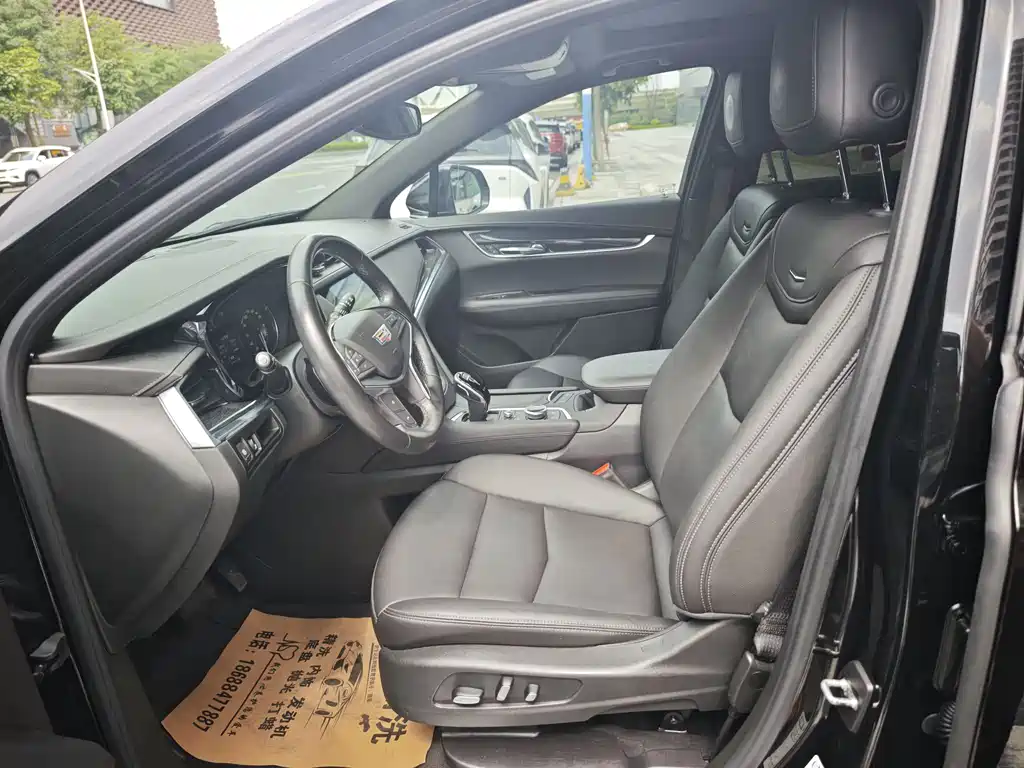 Cadillac XT5 2022 2.0T Luxury