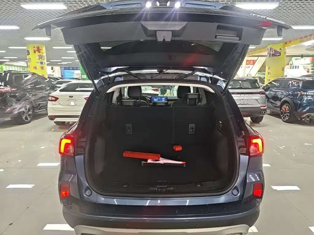 Ford Escape — миниатюра 19
