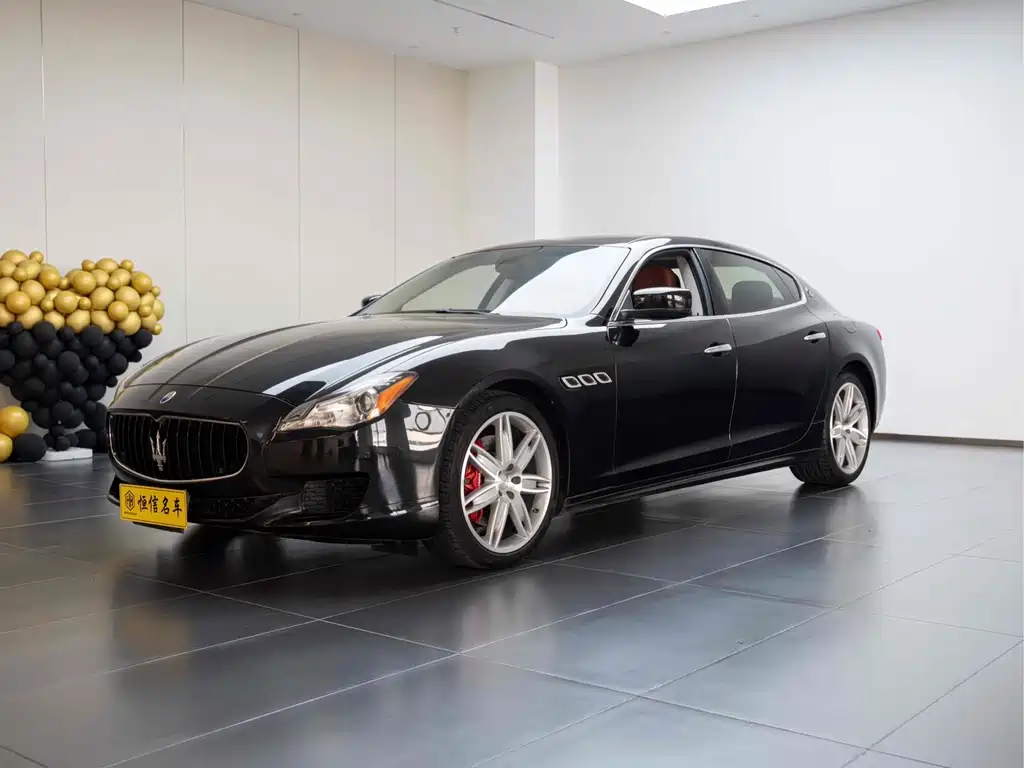 Maserati Quattroporte