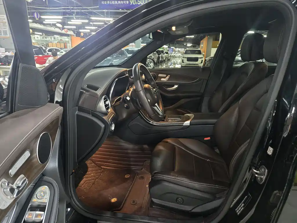 Mercedes-Benz GLC — миниатюра 3
