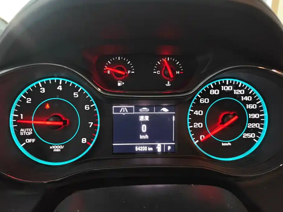 Chevrolet Cruze — миниатюра 14