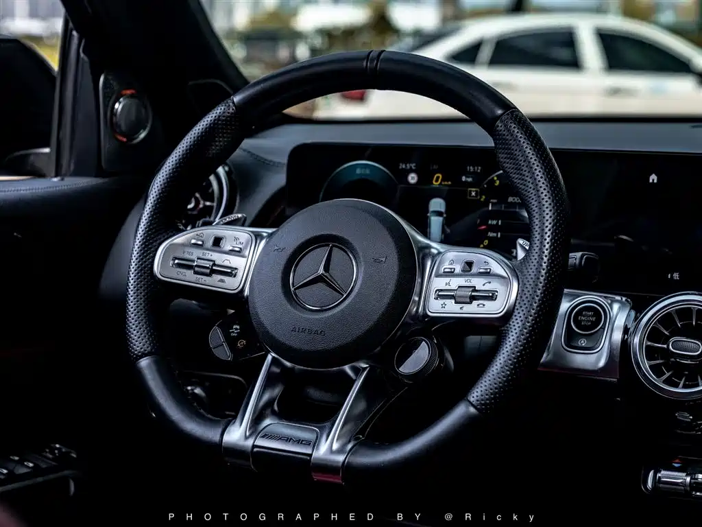 Mercedes-Benz GLB A MG 2021 AMG GLB 35 4MATIC