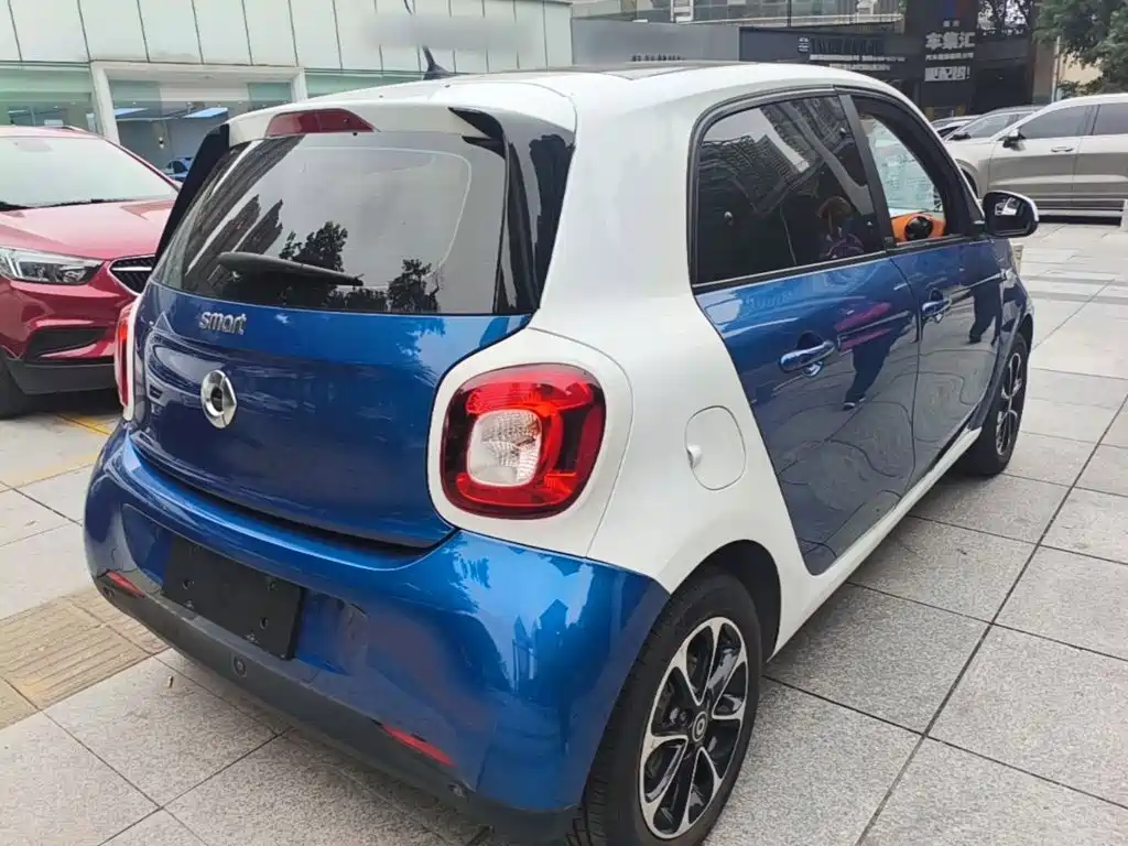 smart Smart Forfour — миниатюра 7