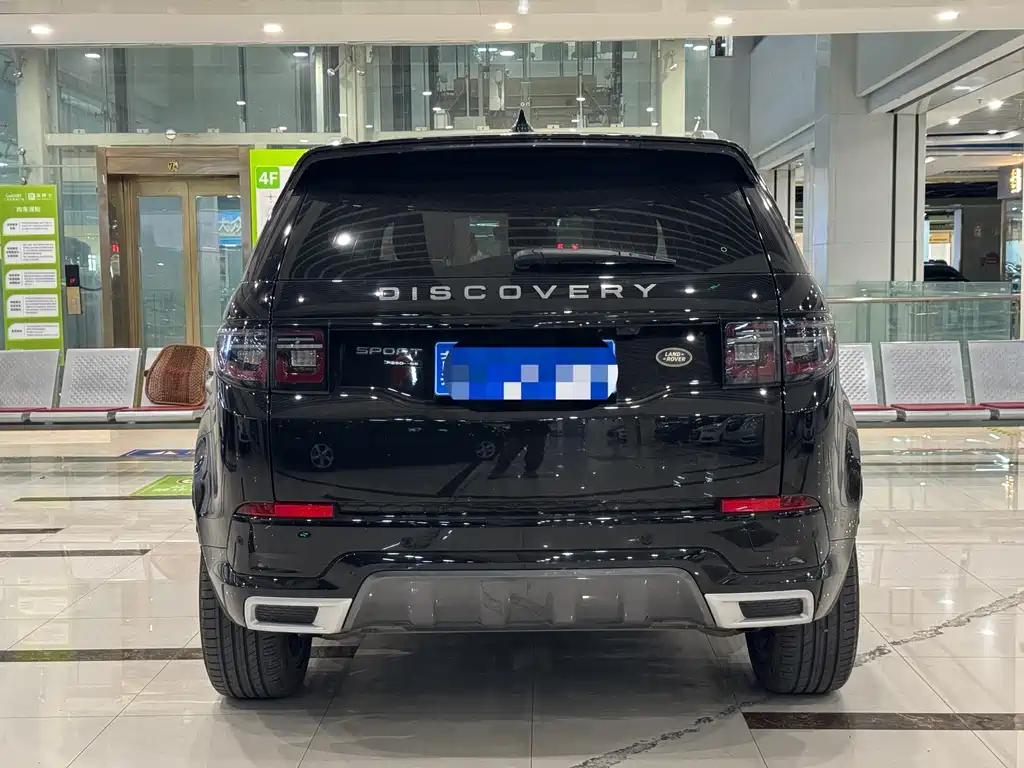 LAND ROVER DISCOVER SPORTS