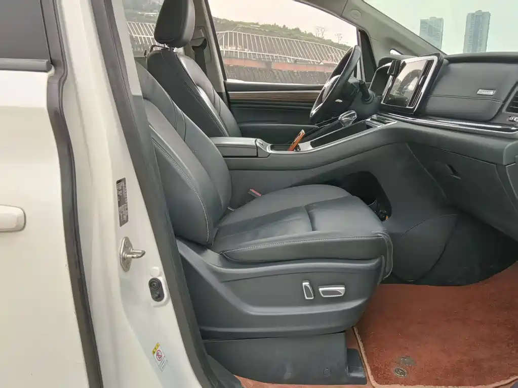 GAC Motor Trumpchi M8 — миниатюра 8