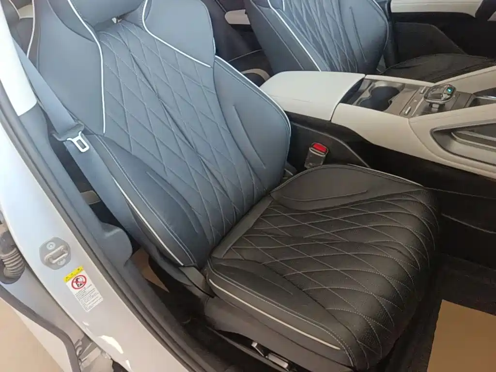 BYD Yuan UP — миниатюра 25