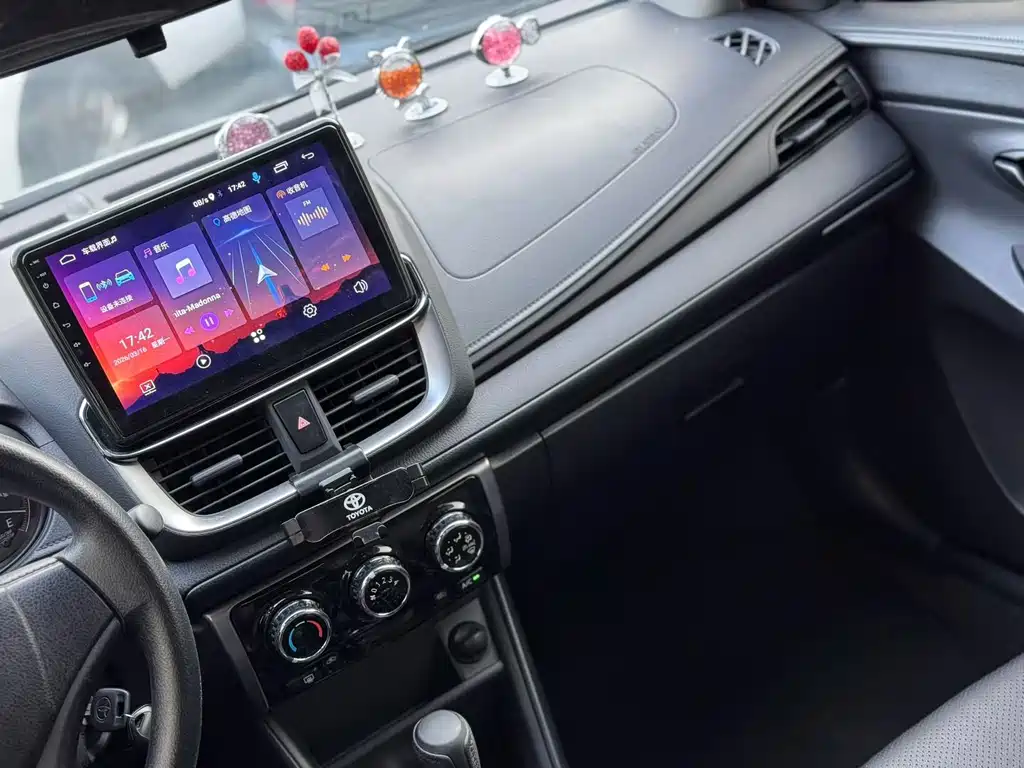 TOYOTA YARIS L ZHIXUAN