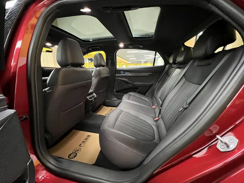 Ford Mondeo — миниатюра 10