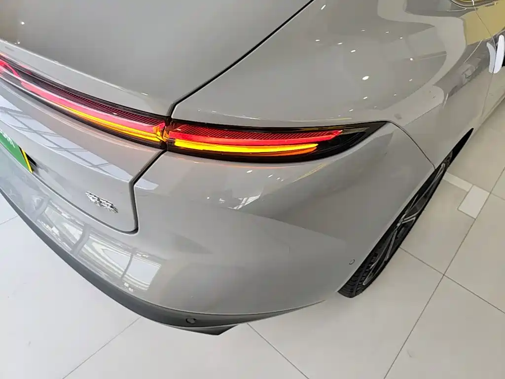 NIO ET5 — миниатюра 8