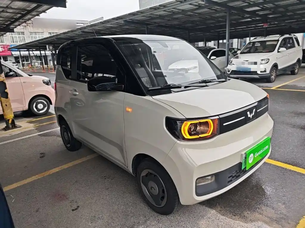 Wuling MINIEV — миниатюра 4