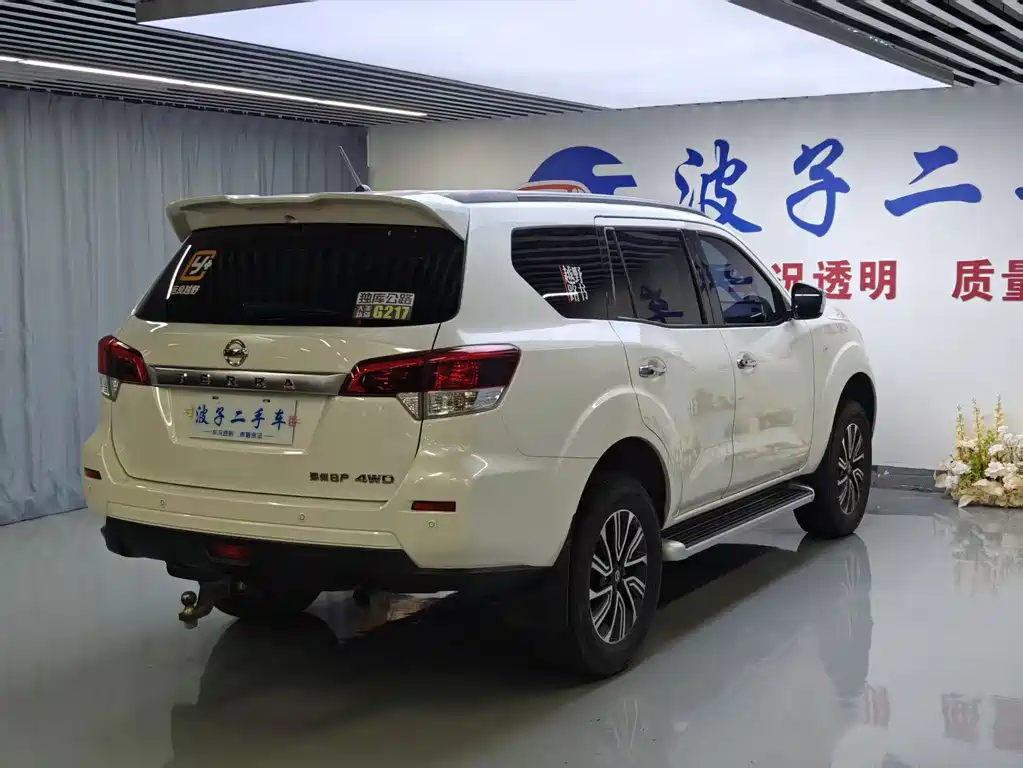 Nissan Terra — миниатюра 18