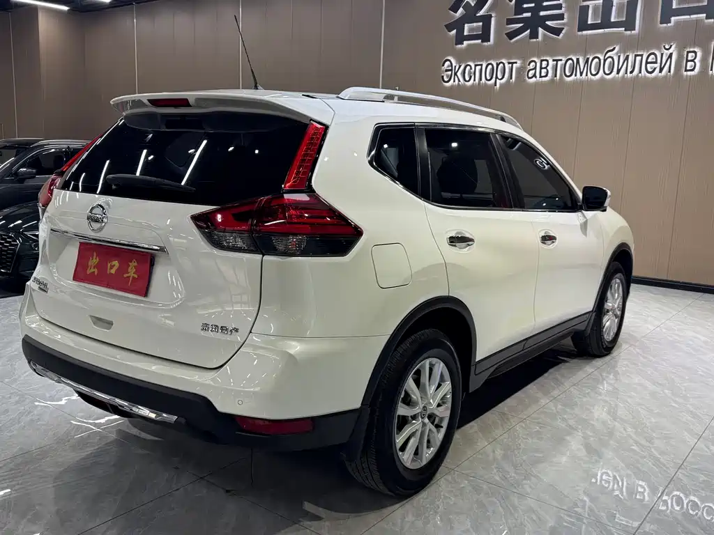 NISSAN QIJUN