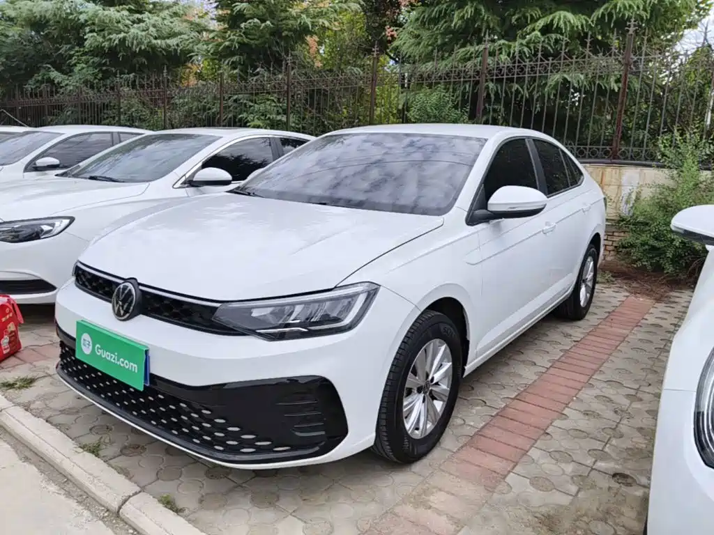 Volkswagen Lavida — миниатюра 2