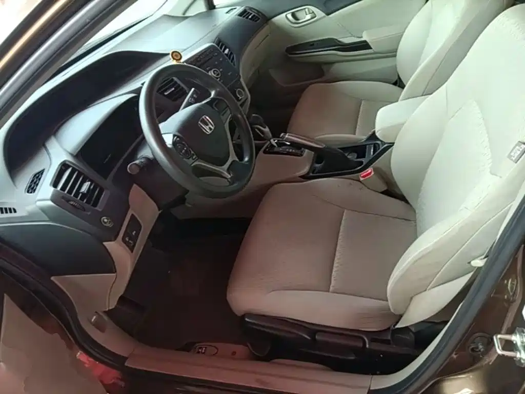 Honda Civic — миниатюра 15