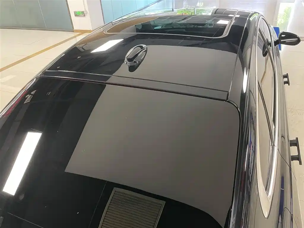 Hongqi H9 2020 2.0T