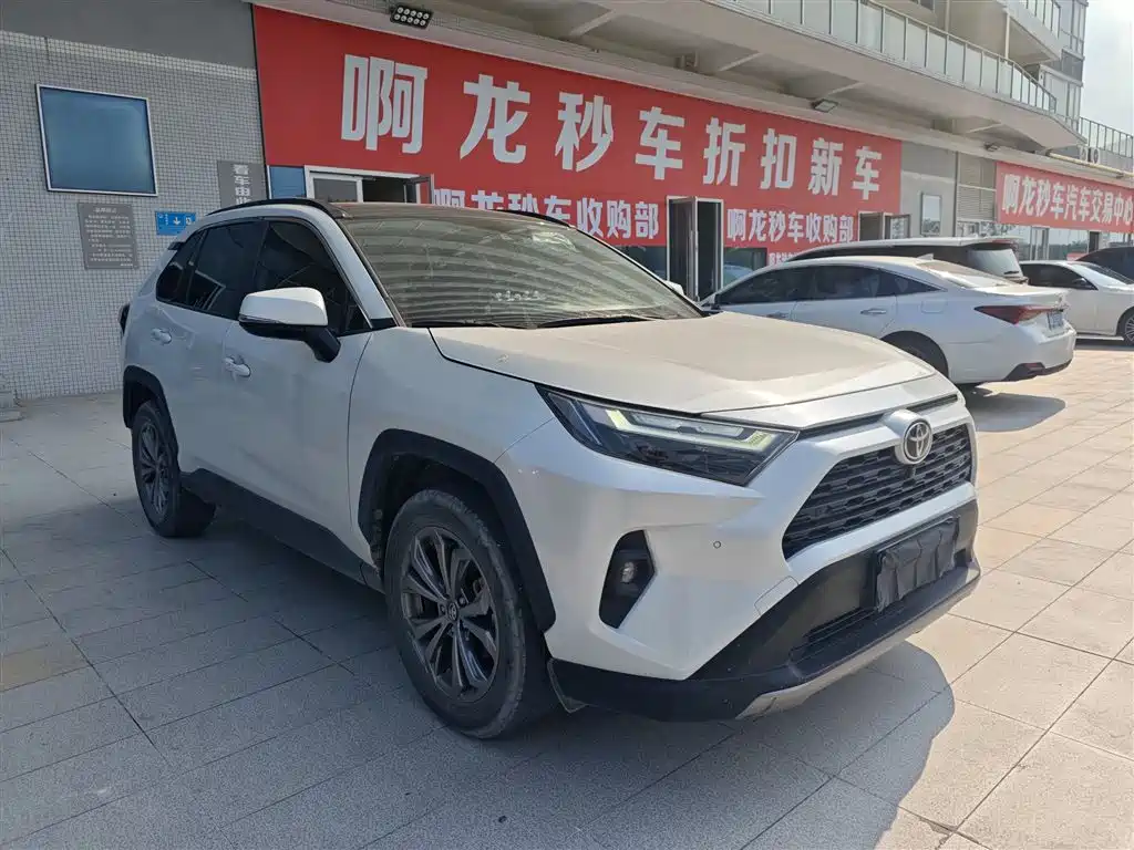 Toyota RAV4 — миниатюра 2