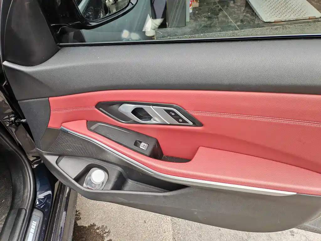 BMW 3 Series — миниатюра 5