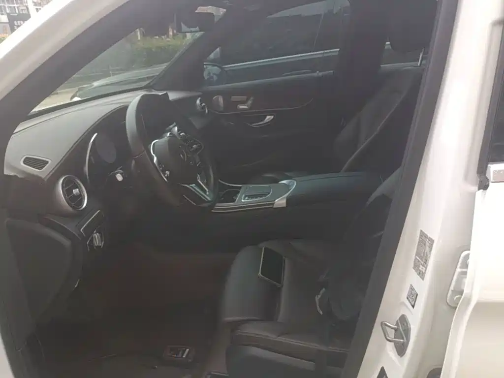 Mercedes-Benz GLC — миниатюра 15
