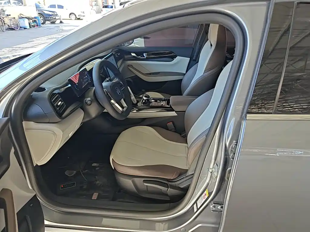BYD Qin PLUS — миниатюра 16