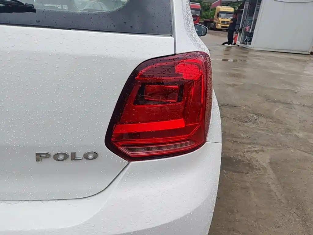Volkswagen Polo — миниатюра 8