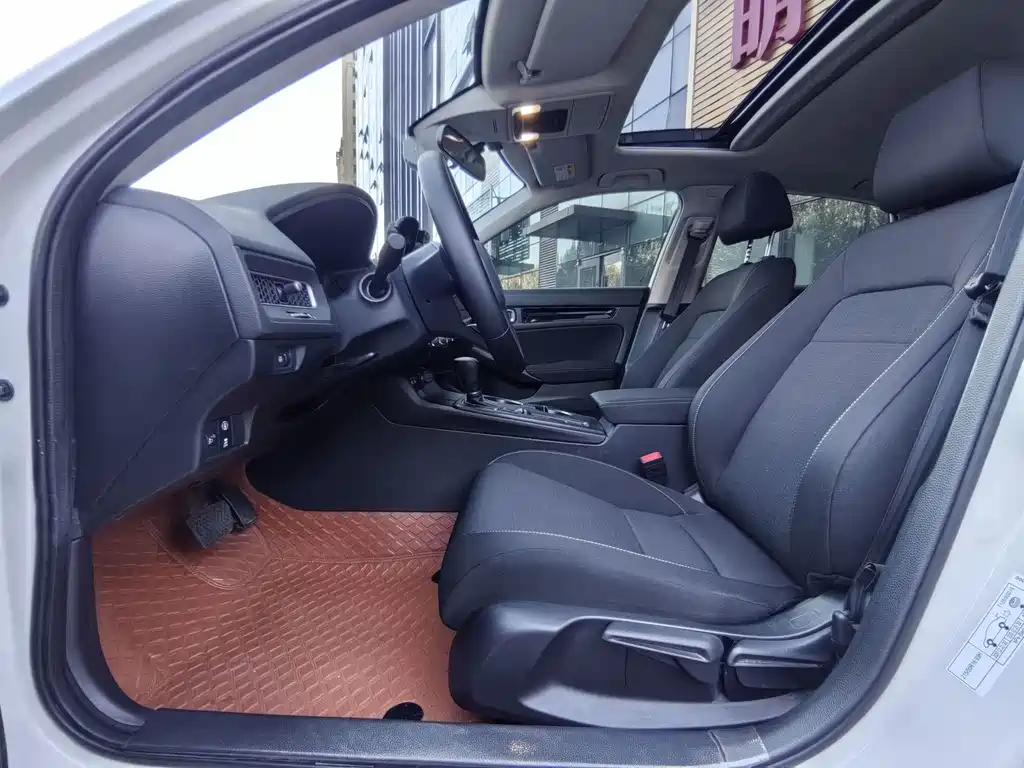 Honda Civic — миниатюра 7