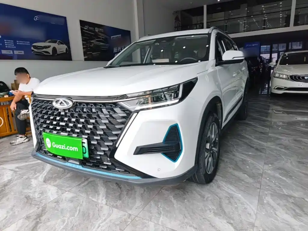 Chery Tiggo 8 PRO NEV — миниатюра 2