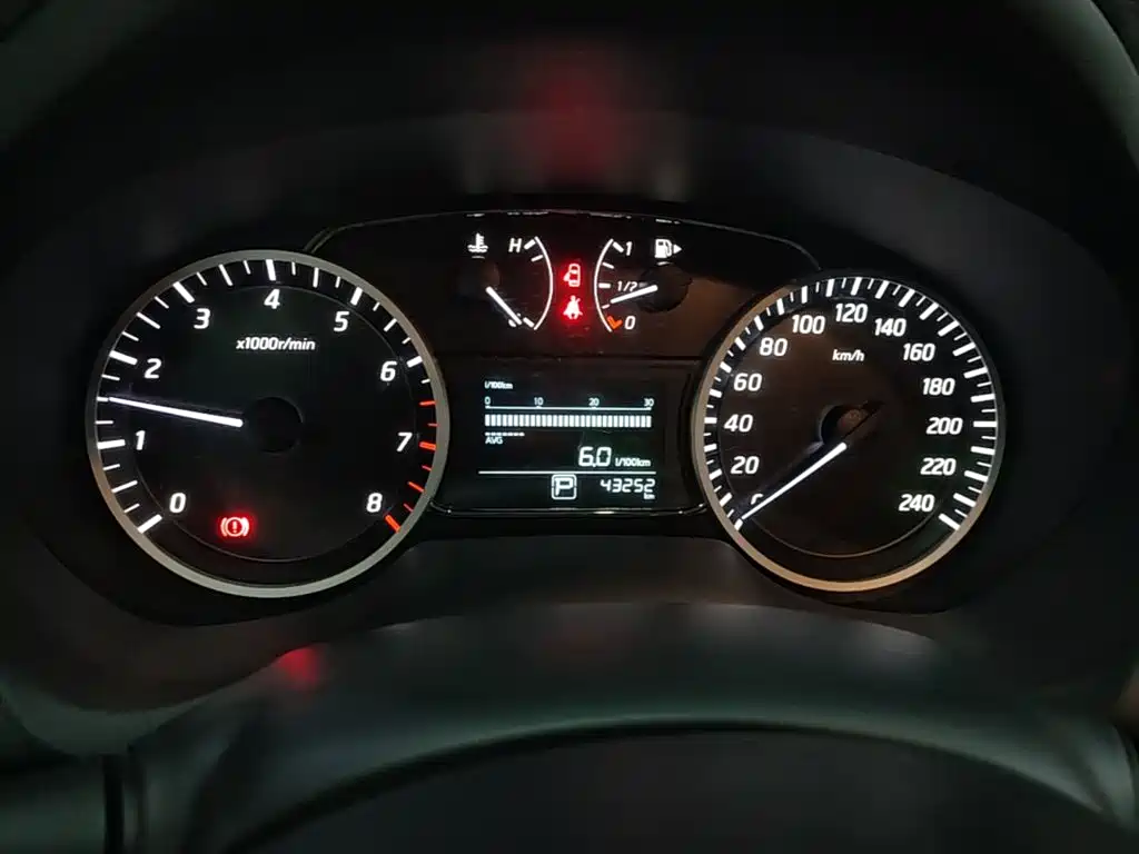 Nissan Sylphy — миниатюра 12