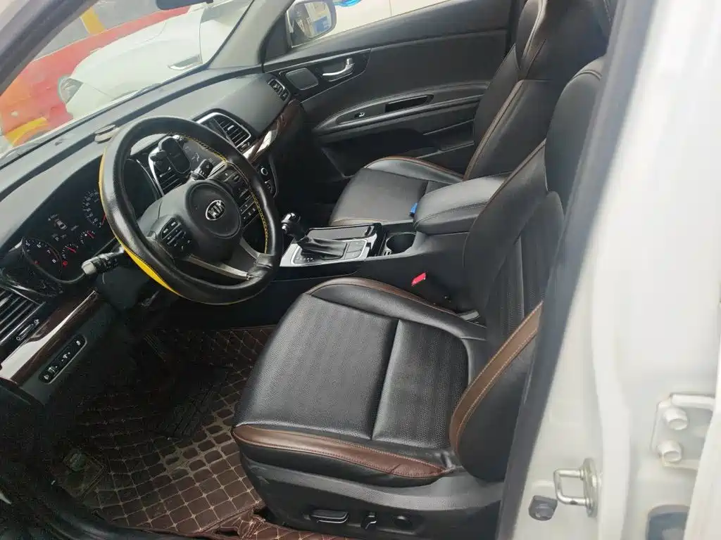 Kia K4 — миниатюра 11