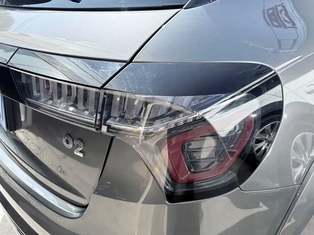 Lynk & Co 02 Hatchback — миниатюра 20