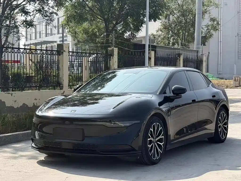 Zeekr 007